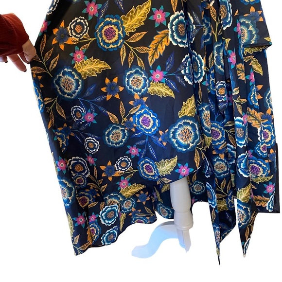 Eliza J Floral Hi-Lo Surplice Knee Length Dress Woman’s 20 Plus Size - Picture 9 of 12